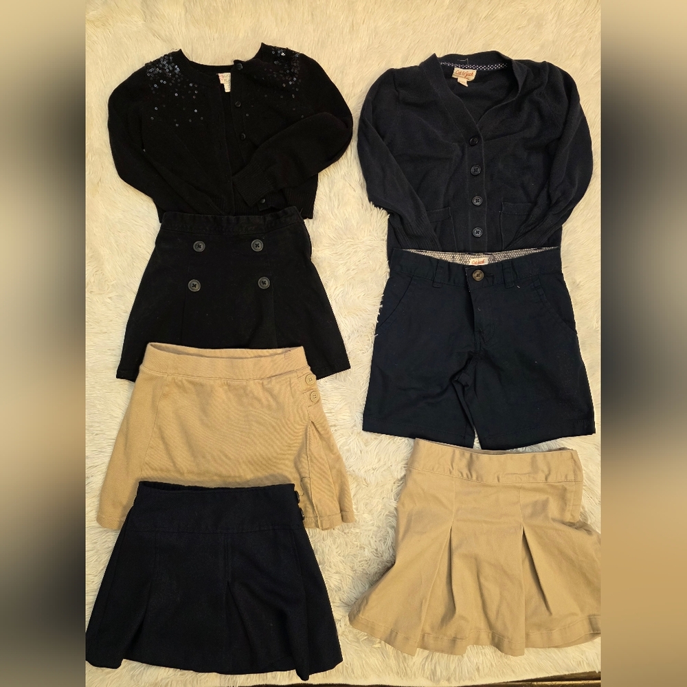 Girl School Uniforms Skirts Cardigans Shorts in Black Tan And Blue Size 4 - 5